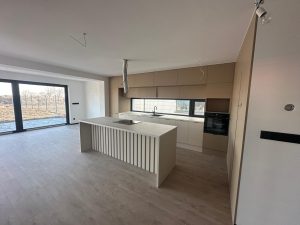 kuchyňa nový Hviezdoslavov-EGGER F229 Mramor Cremona – Obrázok 5