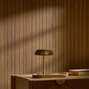 Minerálny stenový obklad Modee True wood Fluted Slab Fluted Asturia Oak – Obrázok 3